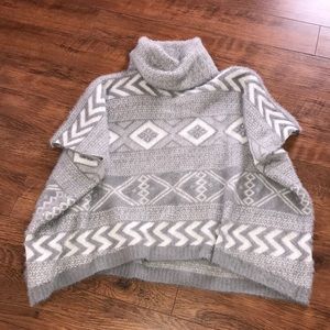 Women’s Gray Sweater One Size Poncho Western Country Shirt Top